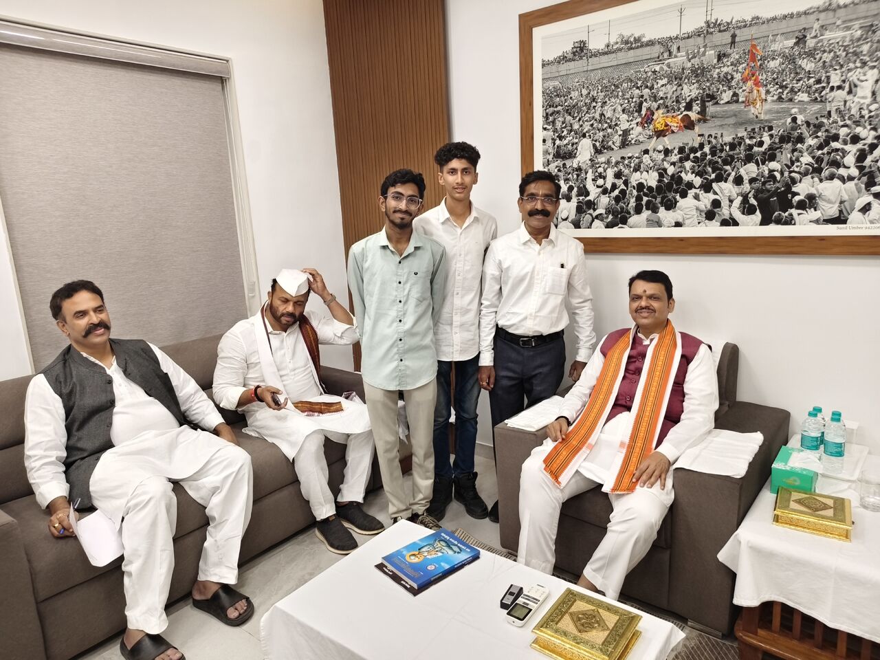 Techaur team with Hon. Devendra Fadnavis